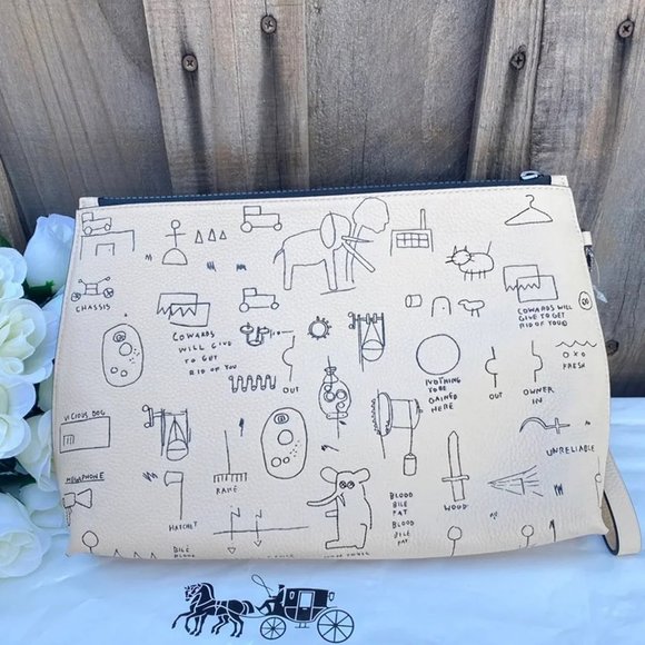 NWT Coach C5452 X Jean-Michel Basquiat Carryall Pouch Leather Ivory Multi - Picture 2 of 9